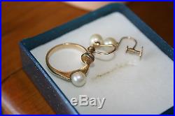100% Vintage Set 9ct solid gold ring and earring wt natural pearl. GEORGEOUS
