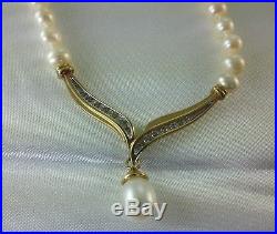 10k Yellow Gold and Pearl Necklace & Earring Set