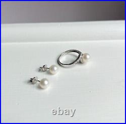 10kt White Gold Pearl Earrings and Ring Set