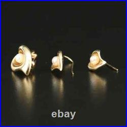 14K Gold Pearl Cala Lily Brooch and Earring Set 14K Gold Pearl Cala Lily Brooch and Earring Set