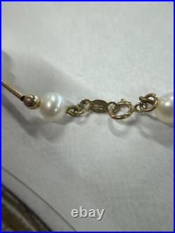 14K Gold and Pearl Necklace and Bracelet Set