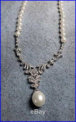 14k White Gold Diamond Pearl Earring Necklace Set