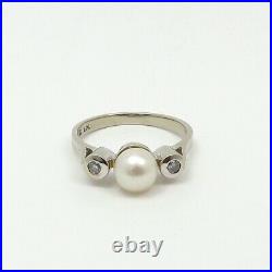 14K White Gold Akoya Pearl June Birthstone Bezel Set Diamond Modern Ring sz7