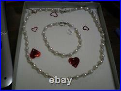 14K White Gold Ladies Pearl Necklace & Bracelet Set 26.0 grams