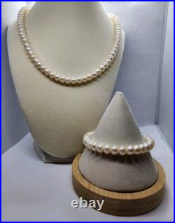 14K Yellow Gold Pearl Bracelet 7 and Necklace 18 Set