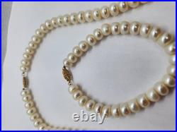 14K Yellow Gold Pearl Bracelet 7 and Necklace 18 Set