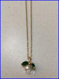 14k Gold Pearl and Emerald Earrings and Pendant Set