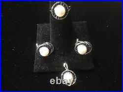 14k White Gold 4-piece Pearl and Sapphire set Ring, Earrings and Pendant