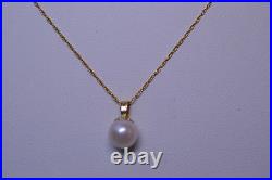 14k Yellow Gold 6.8 MM Pearl 18 Necklace & 6.4 MM Pearl Pierced Post Earrings