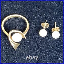 14kt Gold Pearl Ring Size 8 And Earring Set