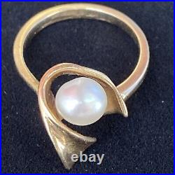 14kt Gold Pearl Ring Size 8 And Earring Set