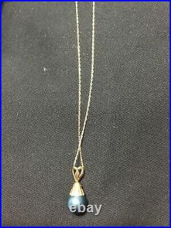 15mm Tahitian Cultured Pearl Pendant Set In 14 Karat Gold Blue Natural Color