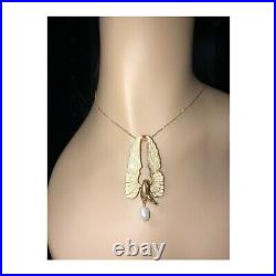 18K Gold Plated Swan Angel Wings 8mm Cultured Pearl Pendant Necklace Earring Set