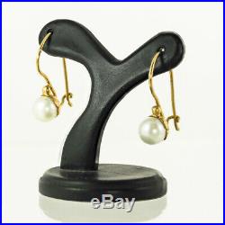 18k Elegant Contemporary Freshwater Pearl Drop Earrings with Yellow Gold Setting