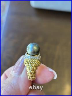 18k Gold Black Pearl Earrings With Matching Black Pearl Pendant With Diamonds