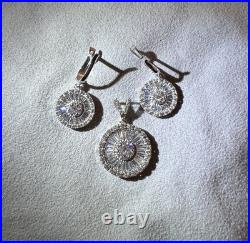 18k White Gold Dangle Drop Earrings And Pendant Set
