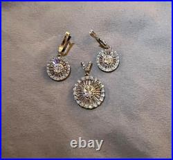 18k White Gold Dangle Drop Earrings And Pendant Set