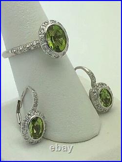 18k White Gold Natural Diamond & Peridot Drop Earrings & Ring Size 7 Jewelry Set