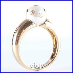 18k Yellow Gold Round Cut Akoya Pearl Solitaire Ring With Tube Set Diamonds. 11ctw