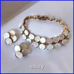 1960s MOD Chic Mother of Pearl Disc Bracelet & Earrings Set EUC