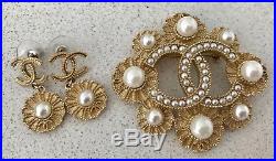 2016 CHANEL Timeless Classic Large Gold PEARL CC Pin BROOCH+EARRINGS SET