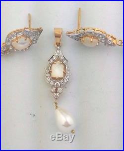 21K Yellow Gold with CZ & Dangle Pearl Earring Pendant Set