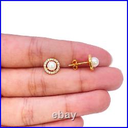 22ct Yellow Gold Round Freshwater Pearl Halo Pendant and Round Earrings Set