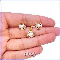 22ct Yellow Gold Round Freshwater Pearl Halo Pendant and Round Earrings Set