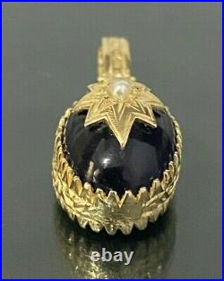 9K Solid Yellow Gold With Onyx & Pearl Star set Pendant
