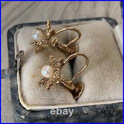 9ct Yellow Gold Snowflake Earrings set with 3mm Cultured pearl, Vintage Studs