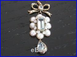 9ct gold pendant set aquamarine, diamond and pearl