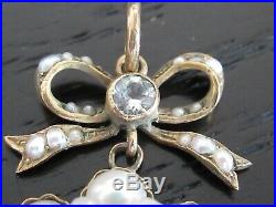 9ct gold pendant set aquamarine, diamond and pearl