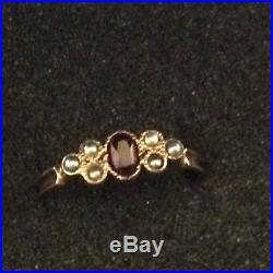 A Vintage Antique Beautiful 14 Karat Gold Garnet Ring Set With Six Seed Pearls