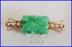 Antique Chinese export 15 Carat Gold Brooch. Set with Green Jade & seed pearls
