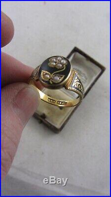 Antique Victorian 15ct Gold & Enamel Pearl set Mourning Ring c1870 size O