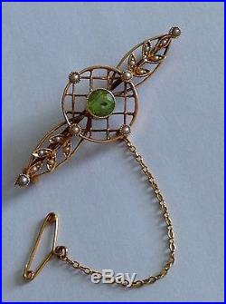 Antique Victorian 15ct Gold Peridot & Seed Pearl Set Brooch