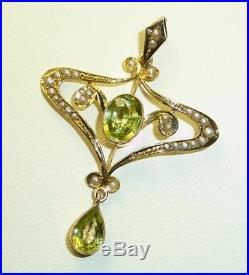 Antique Victorian/Edwardian 9carat 9k Gold Peridot & Seed Pearl Set Pendant