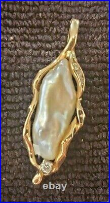 Baroque Biwa Pearl Set In 14K YG Pendant w 4 Round Brilliant Diamonds. 12CT Ttl