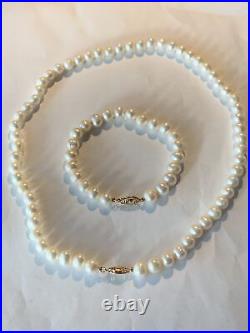 Beautiful 14K Solid Yellow Gold 7 mm Pearl Necklace Bracelet Set