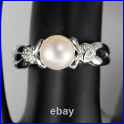 Beautiful 14K White Gold Cultured Pearl Earrings & Ring Set Beautiful 14K White Gold Cultured Pearl Earrings & Ring Set