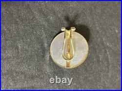 Beautiful 14K Yellow Gold and Blister Pearl Pendant and Earrings Set 16.6 Grams Beautiful 14K Yellow Gold and Blister Pearl Pendant and Earrings Set 16.6 Grams