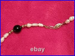 Beautiful Set of 14K Gold, Onyx and Pearl Bead Necklace with matching Earrings