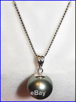 Beautiful Tahitian Pearl Pendant 18 kt White Gold Setting EXC CONDITION