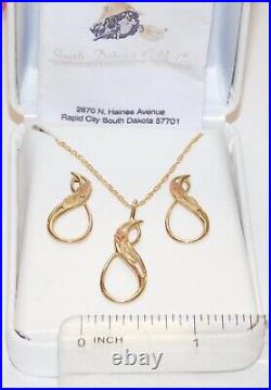 Black Hills Gold 10 kt 12 kt Leaves Drop Earrings Pendant Set