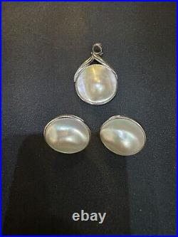 Blister Pearl Earrings Set with Blister Pearl Pendant In 14 K White Gold