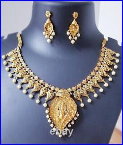 Bollywood style Golden Necklace with Earrings Set