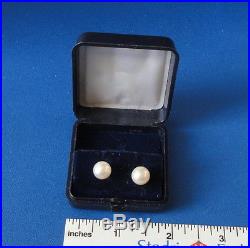 Bucherer 18K Yellow Gold 8 1/2 MM Cultured Pearl Earring Set Heavy Screw Backs
