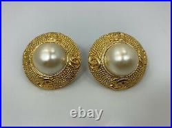 CHANEL Vintage Faux Pearl Earrings withGold Settings