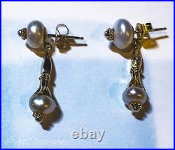 CLEO 1992 Dangle Pearl Earrings set in 14k Yellow Gold