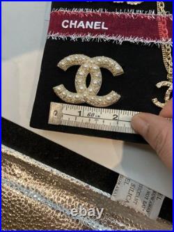 Chanel perfume Novelty VIP Gift Earring Jewellery Set New Pearl Gold